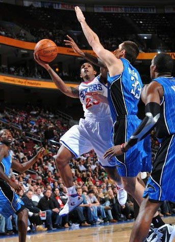 谁能在主场 谁能在主场